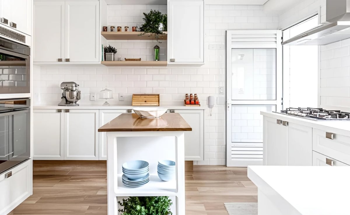 80 projetos de cozinha branca para um ambiente clean